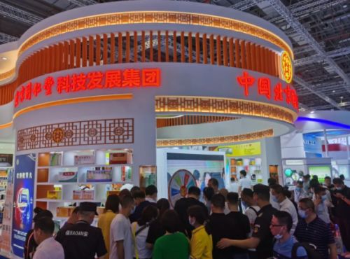 同仁堂名优产品闪耀第84届全国药品交易会，彰显中医药文化魅力